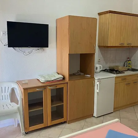 Apartments Vir Vir