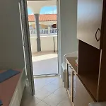 Daire Apartments Vir