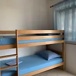 Daire Apartments Vir Vir