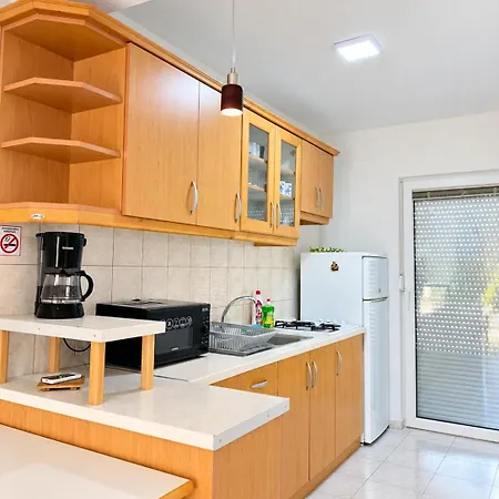 Apartments Vir Apartment *