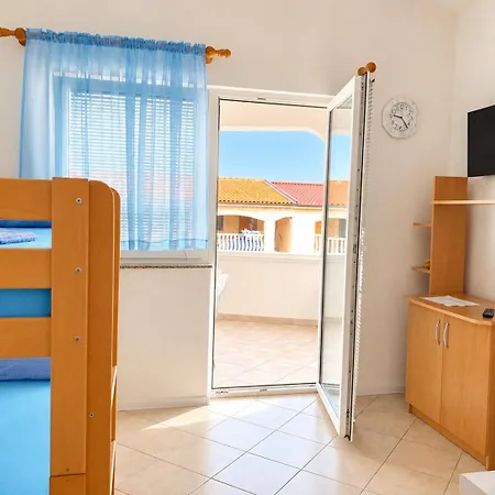 Apartments Vir Vir