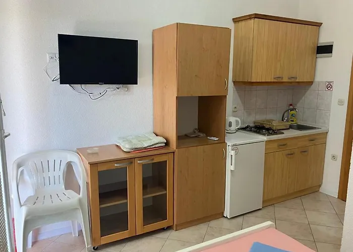 Apartments Vir Vir